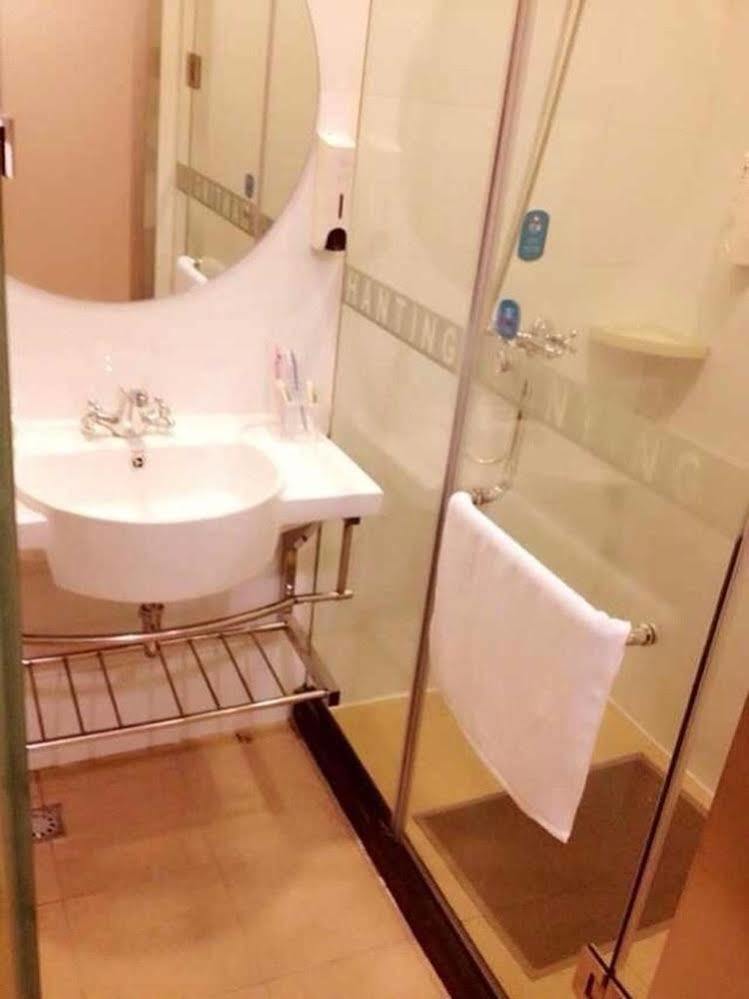 Hanting Hotel Shanghai Jiaotong University Jiangchuan Road Second Branch Eksteriør billede